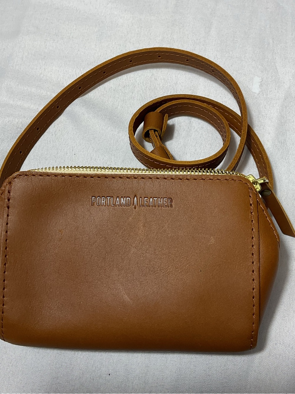 Portland Leather Honey Brown Leather Crossbody Belt Bag Wallet NWOT